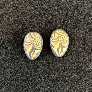 ARTISAN | wood inlay pierced earrings Craftmanship-Vintage